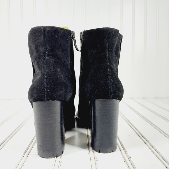 BCBGeneration Laliah Black Suede Leather Block Heel Ankle Bootie I984 - Picture 6 of 11